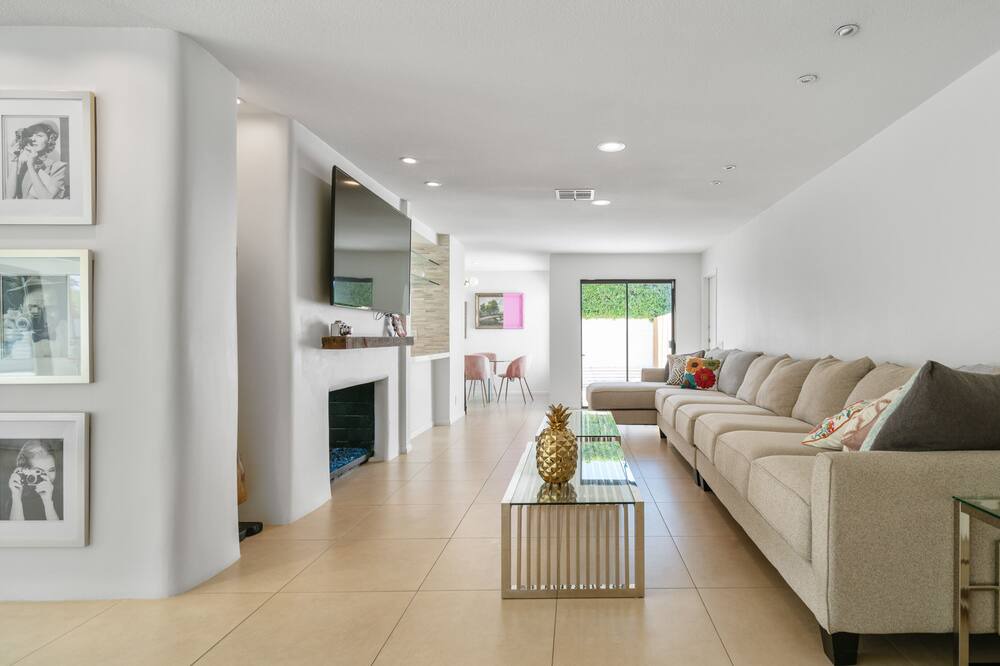 Photo of Livingroom in Araby