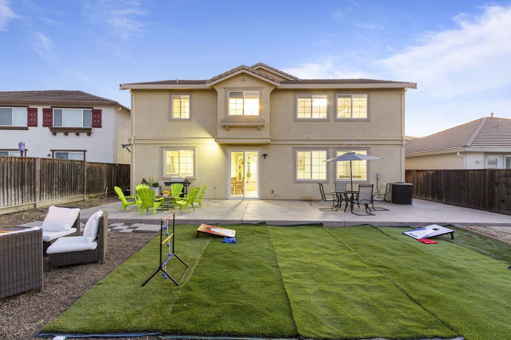 Photo of Outdoor in Antioch