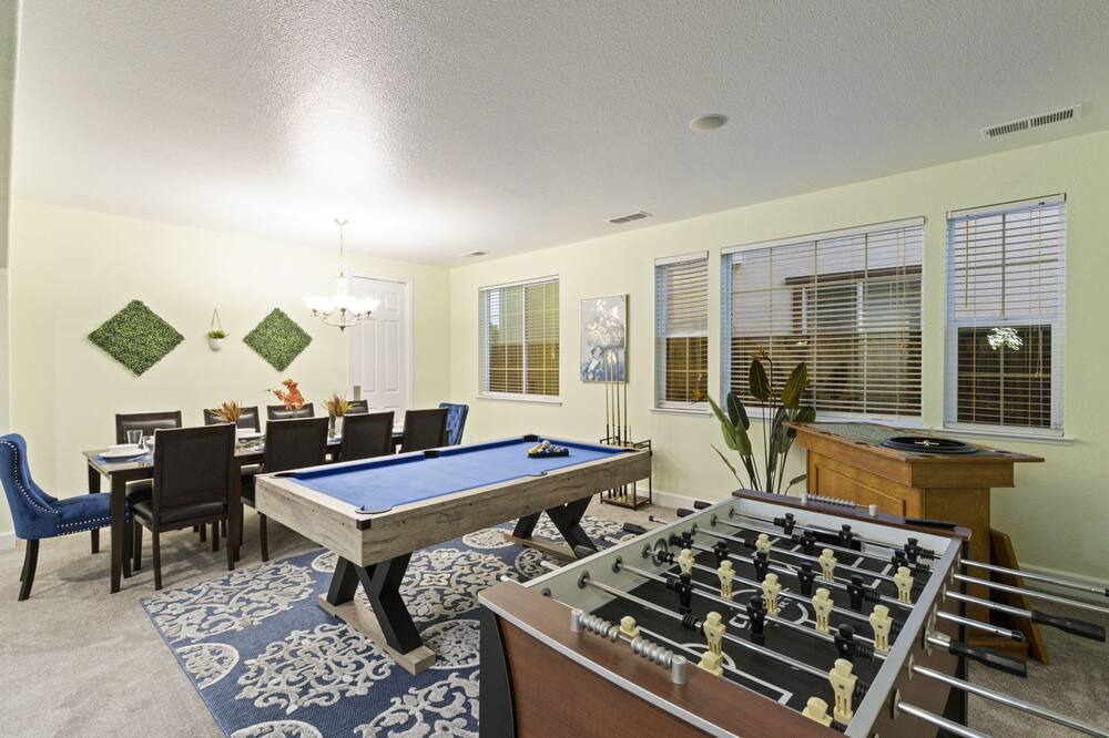 Photo of Bedroom in Antioch