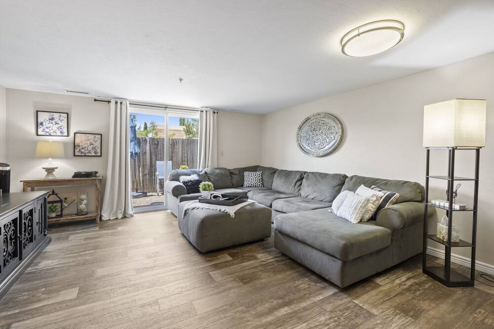 Photo of Livingroom in Prescott Country Club