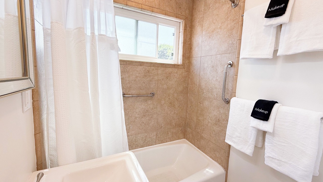 Photo of Bathroom in Old Towne