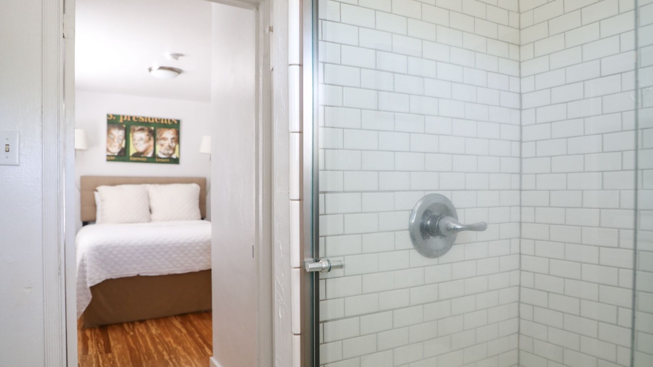 Photo of Bathroom in Kelseyville