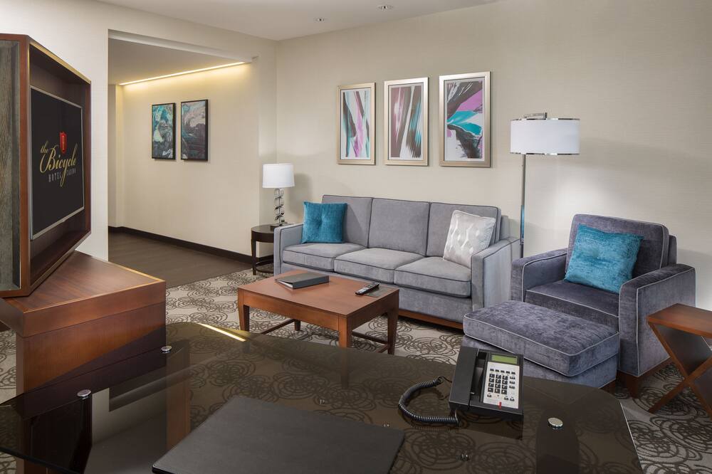 Photo of Livingroom in Bell Gardens