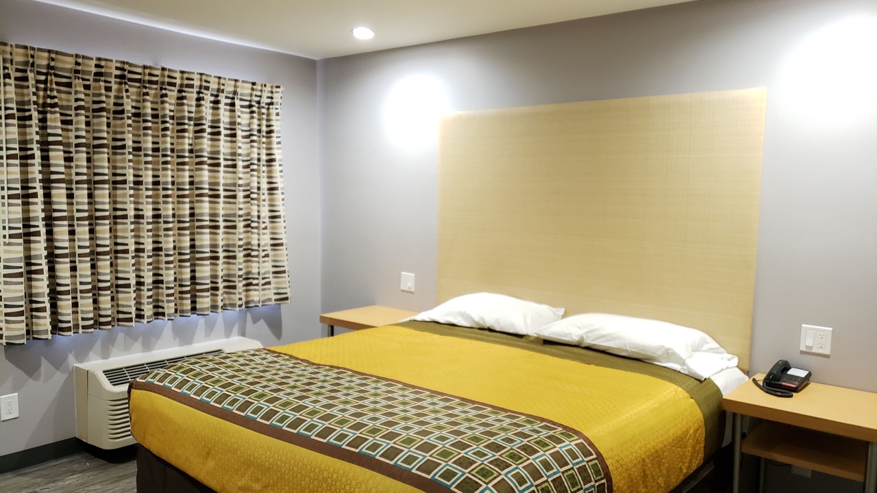 Photo of Bedroom in Los Angeles