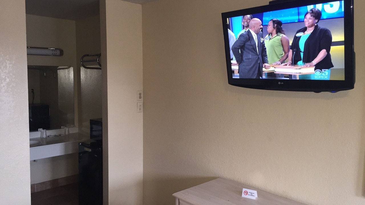 Photo of Bedroom in Longfellow