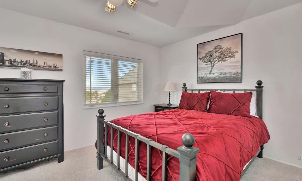 Photo of Bedroom in Lynx Mountain View Estates