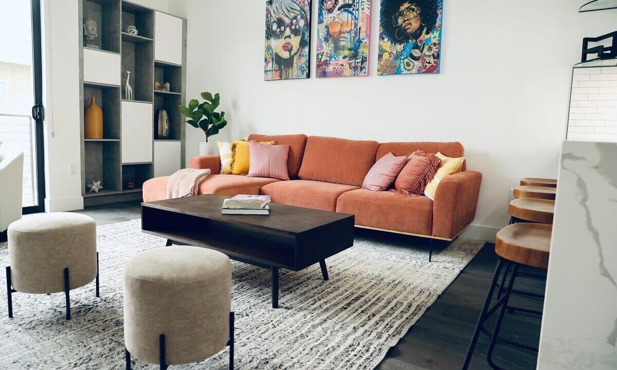Photo of Livingroom in Del Rey