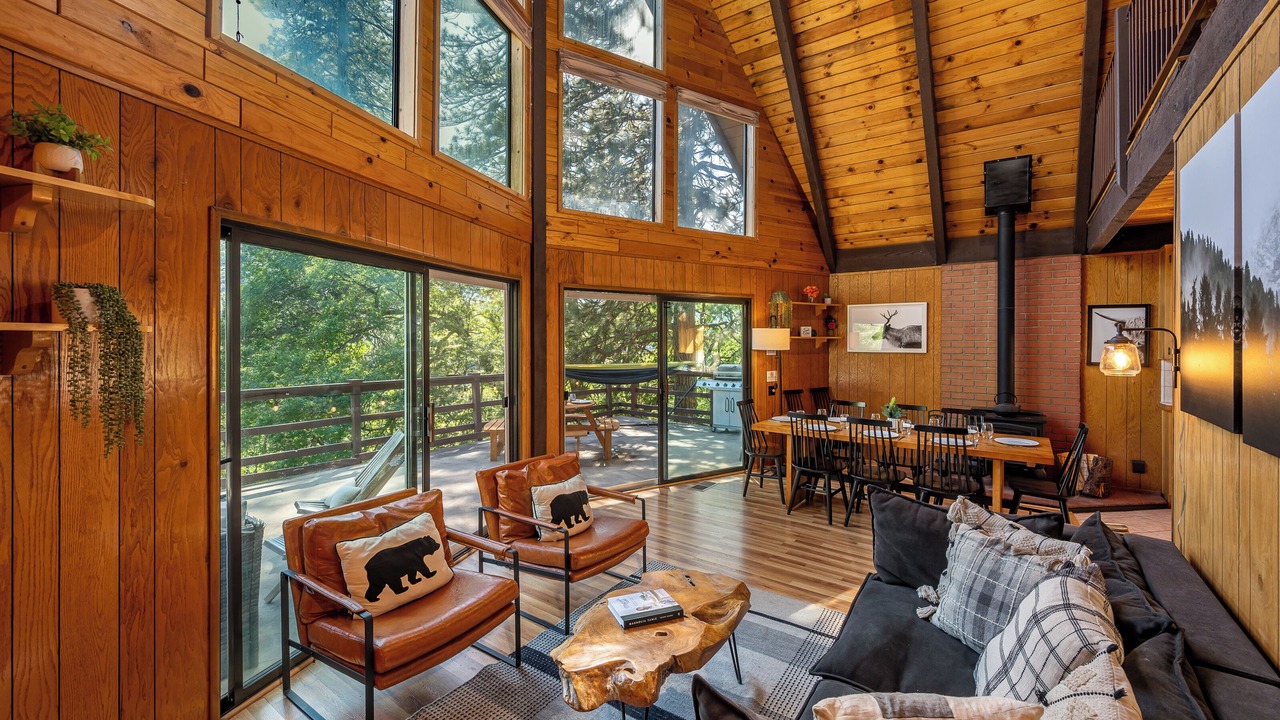Photo of Livingroom in Camp Nelson