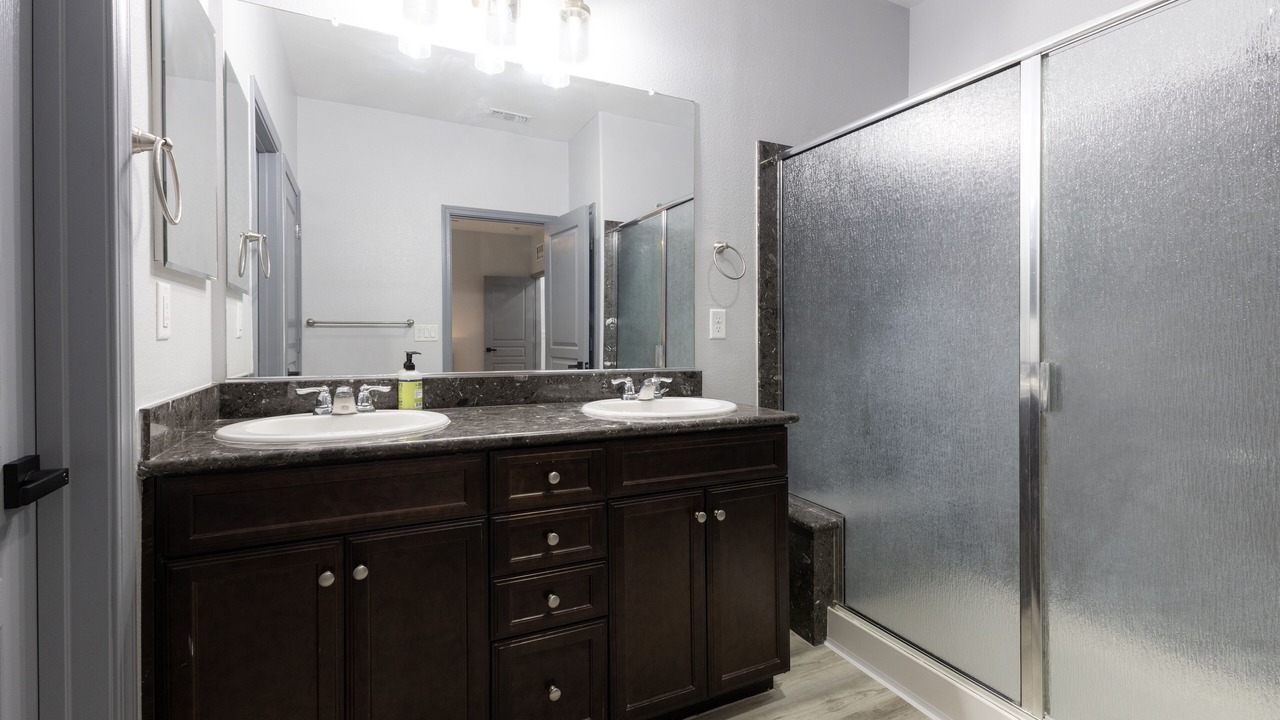 Photo of Bathroom in Elk Grove