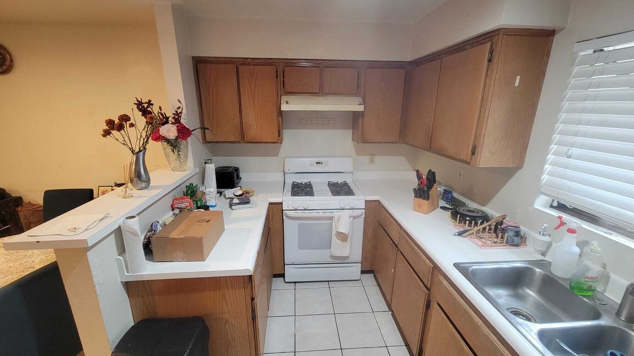 Photo of Kitchen in Lamanda Park