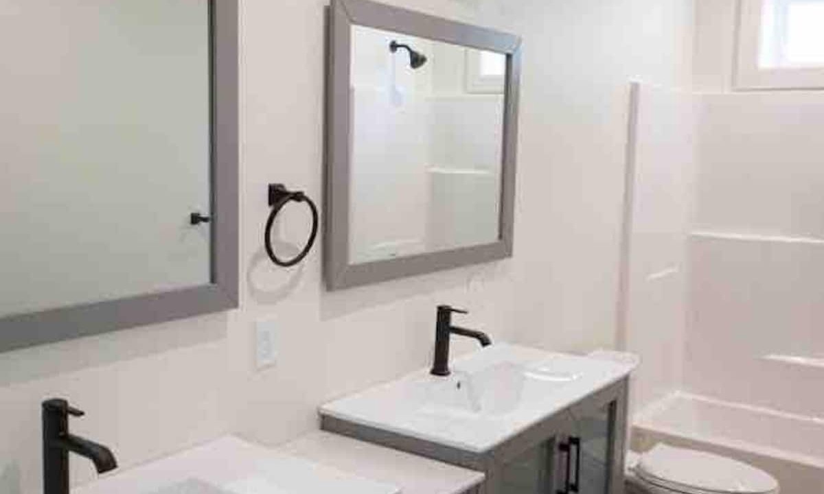 Photo of Bathroom in Rohnerville