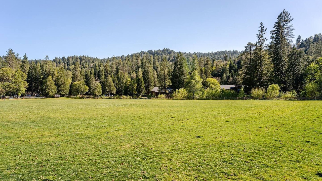 Photo of Others in Crestline