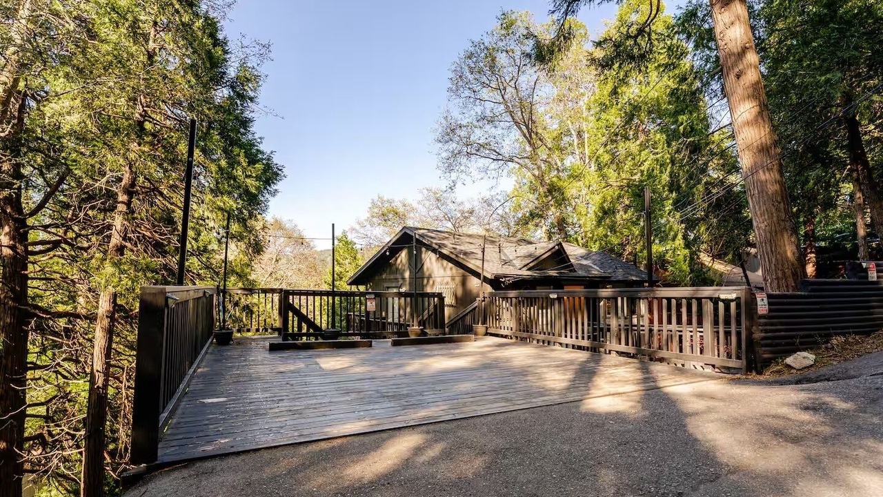 Photo of Outdoor in Crestline