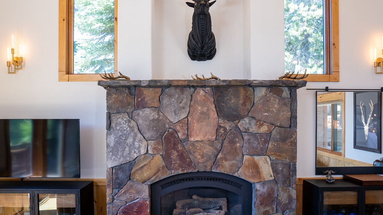 Photo of Livingroom in Truckee