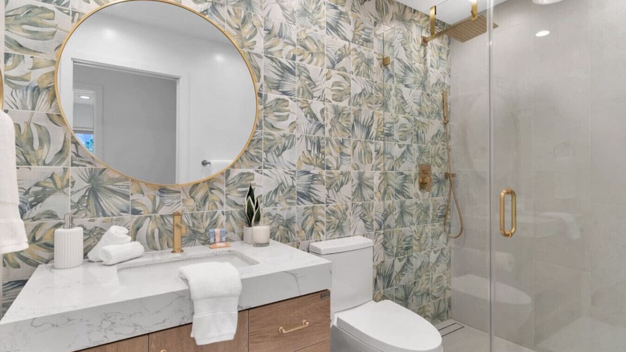 Photo of Bathroom in Araby
