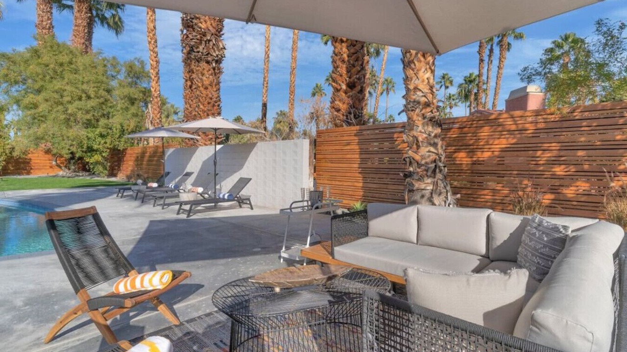 Photo of Patio Balcony in Araby