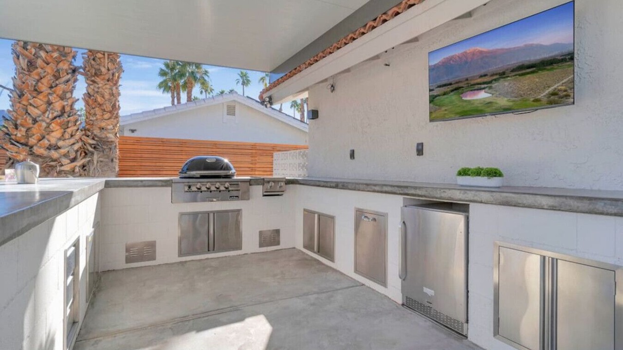 Photo of Patio Balcony in Araby