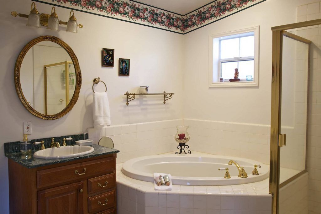 Photo of Bathroom in Julian