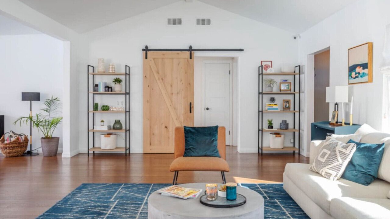 Photo of Livingroom in Sherman Oaks