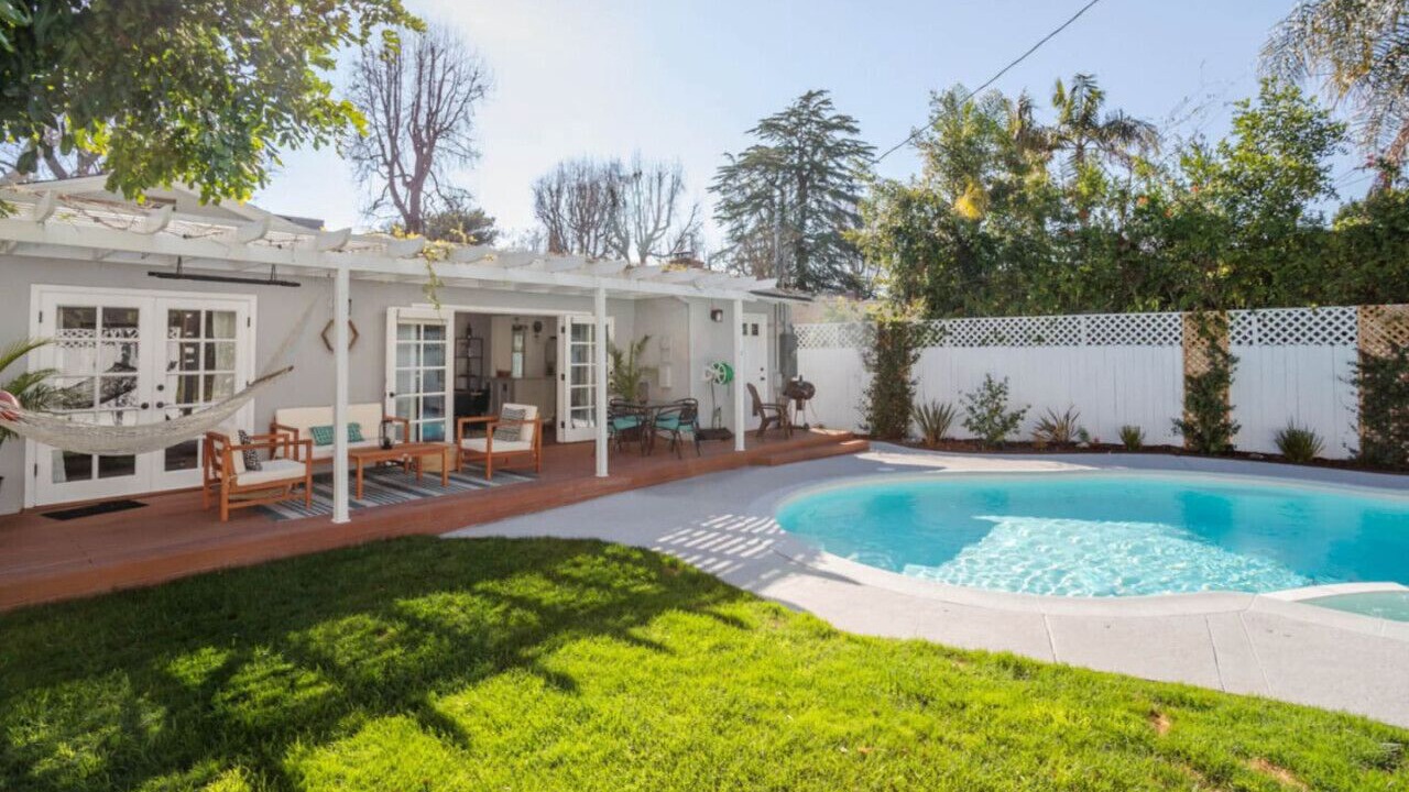 Photo of Outdoor in Sherman Oaks