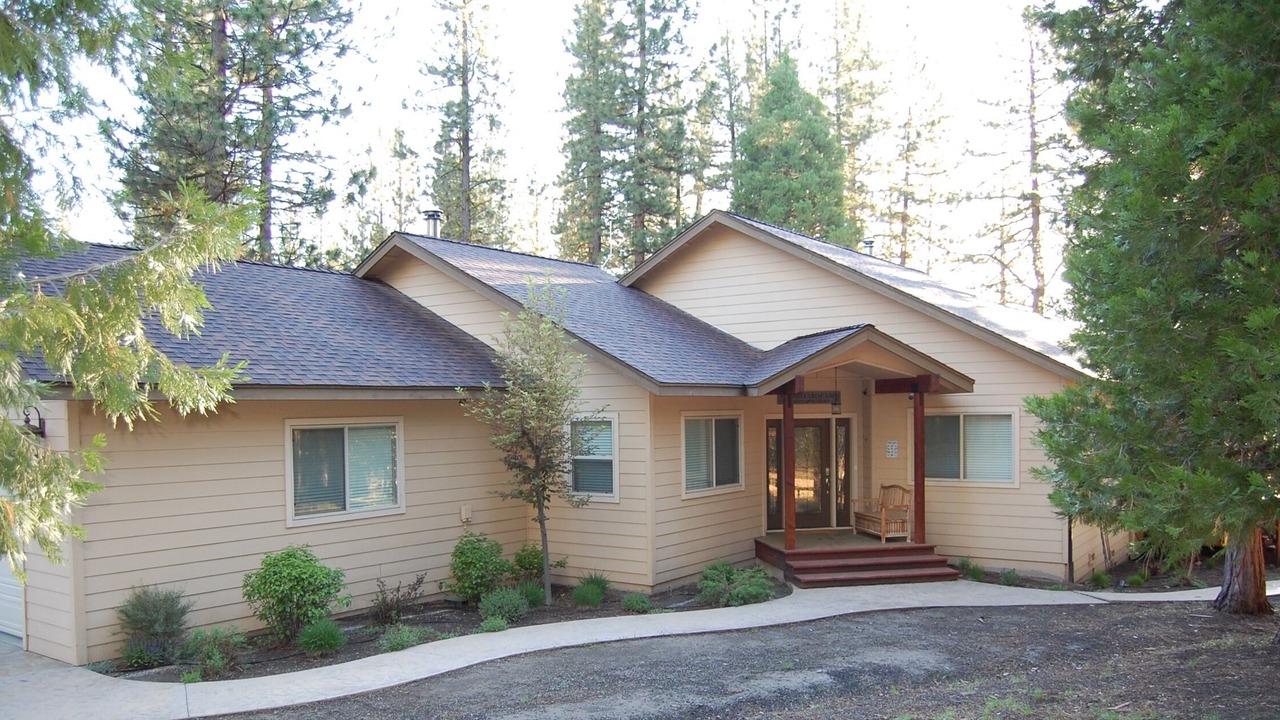 Photo of Outdoor in Iron Horse