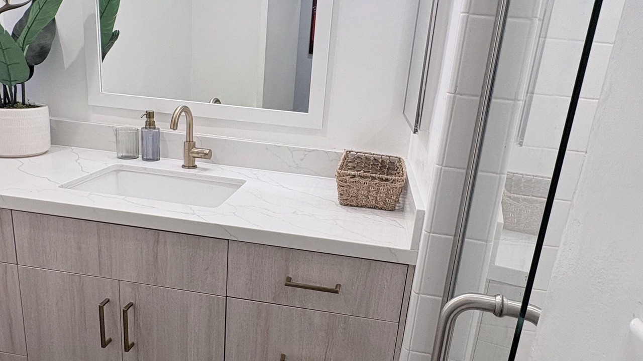 Photo of Bathroom in Fox Hills