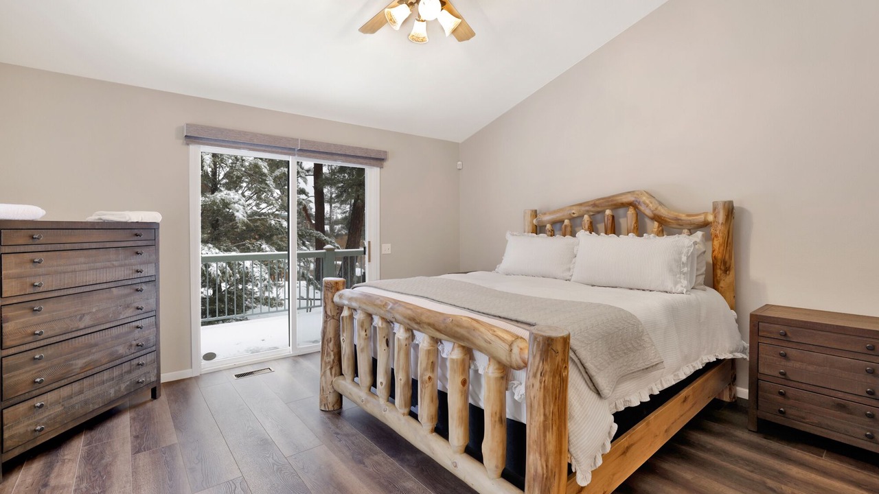 Photo of Bedroom in Castle Glen Estates