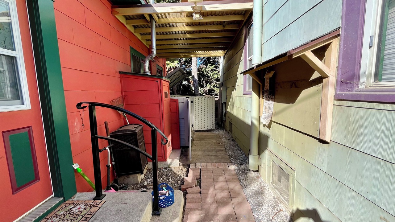 Photo of Outdoor in Eastside