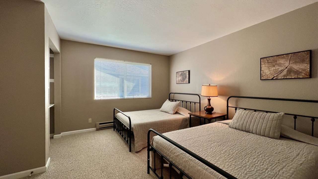 Photo of Bedroom in Plumas Eureka Estates