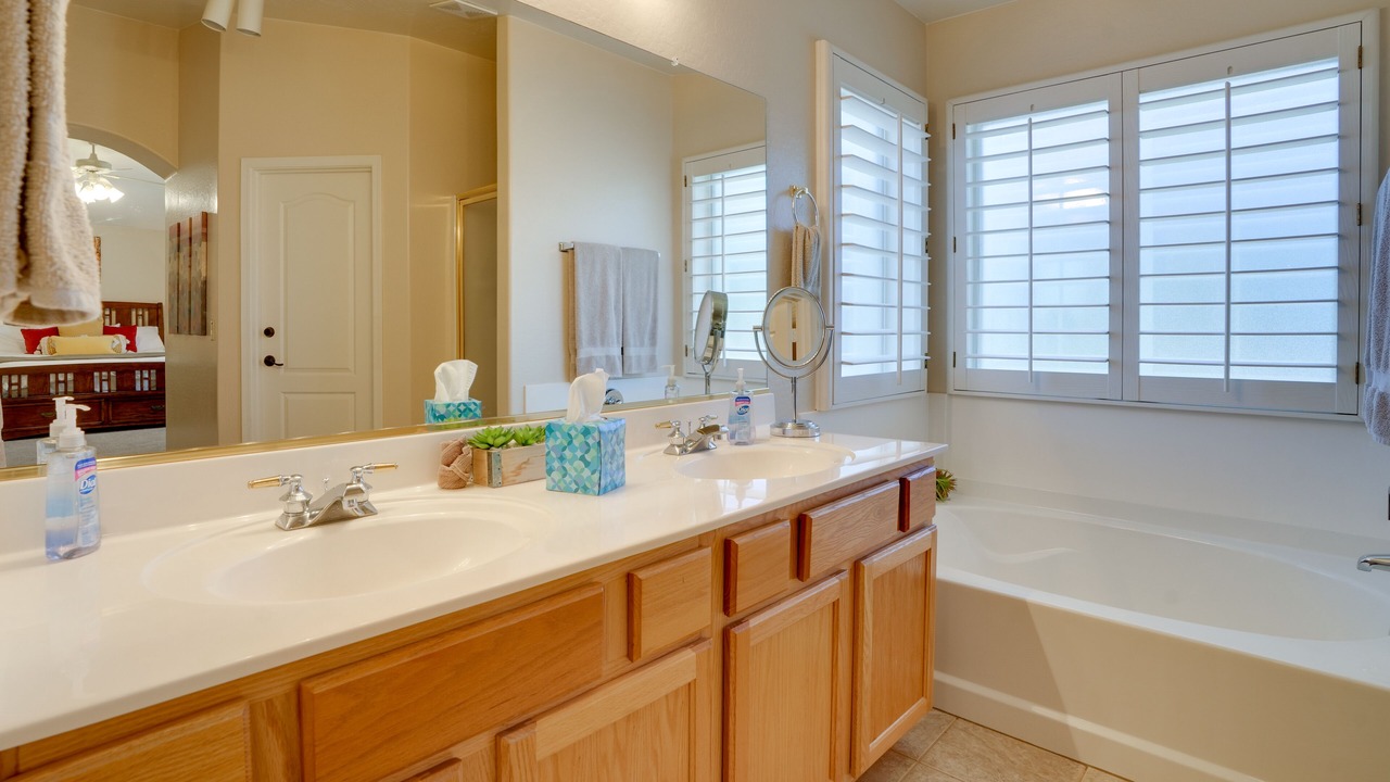 Photo of Bathroom in Mountain Vista Ranch