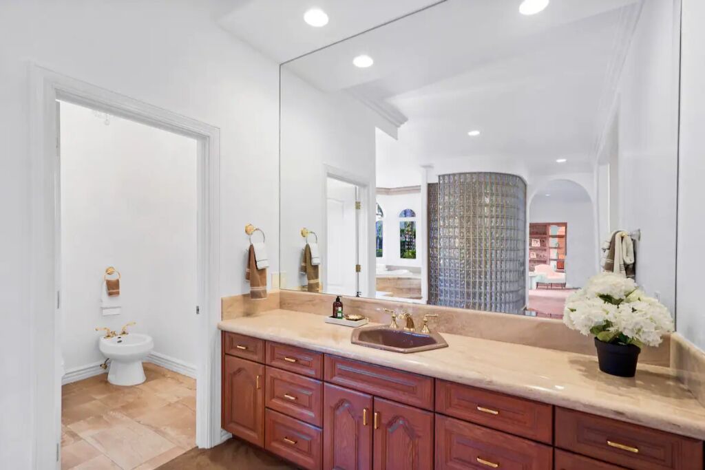 Photo of Bathroom in Old Las Palmas