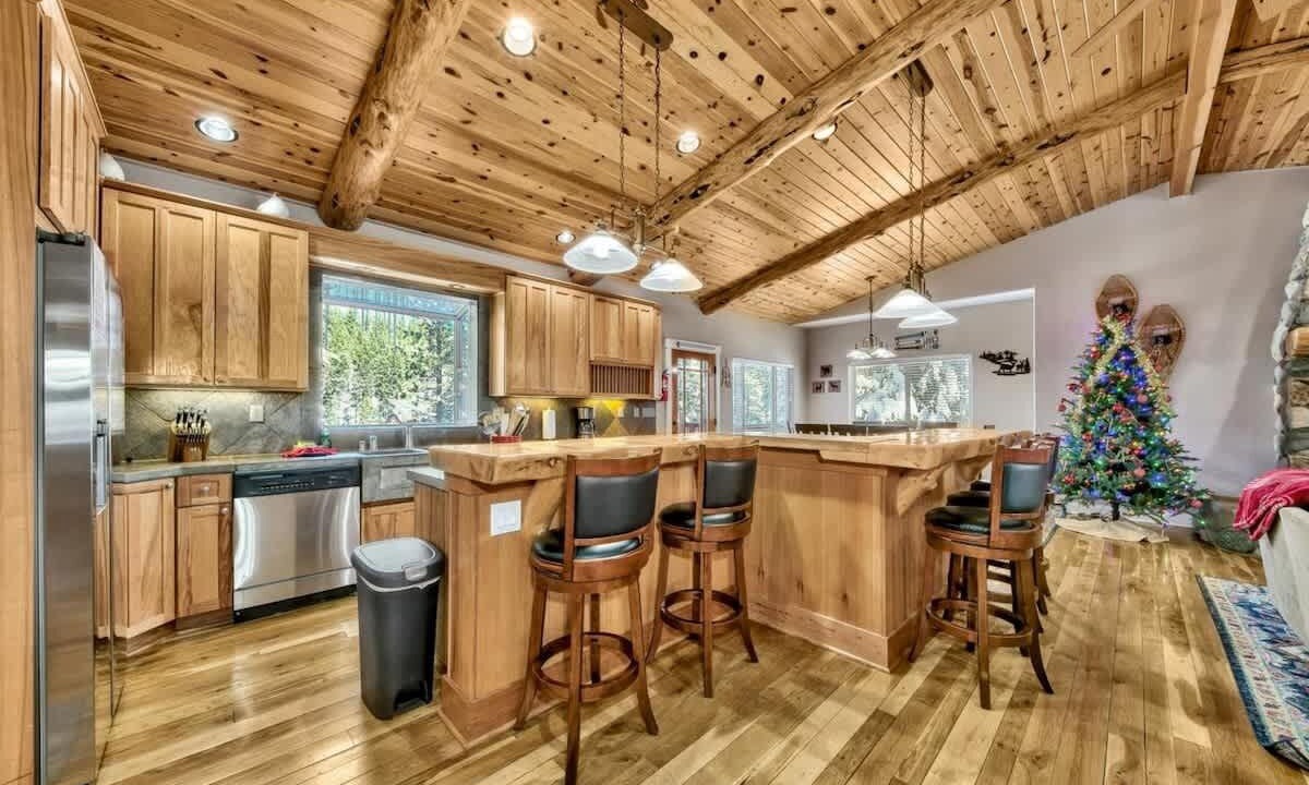 Photo of Kitchen in Tahoe Paradise