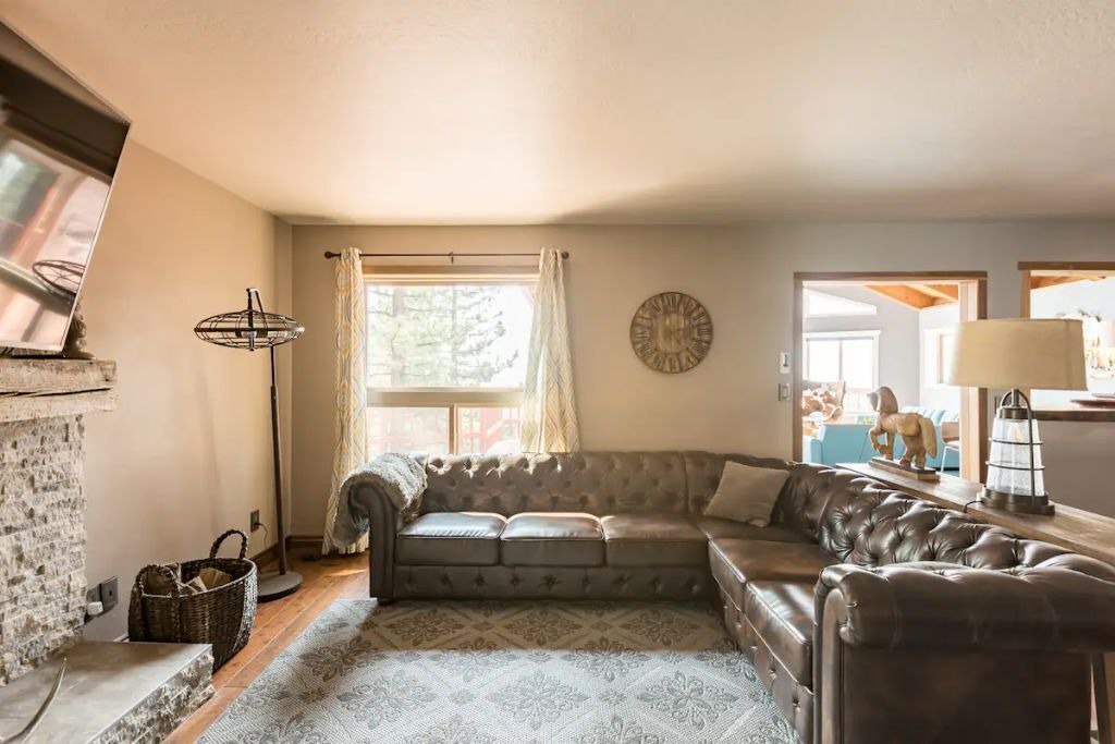 Photo of Livingroom in Tahoe Village