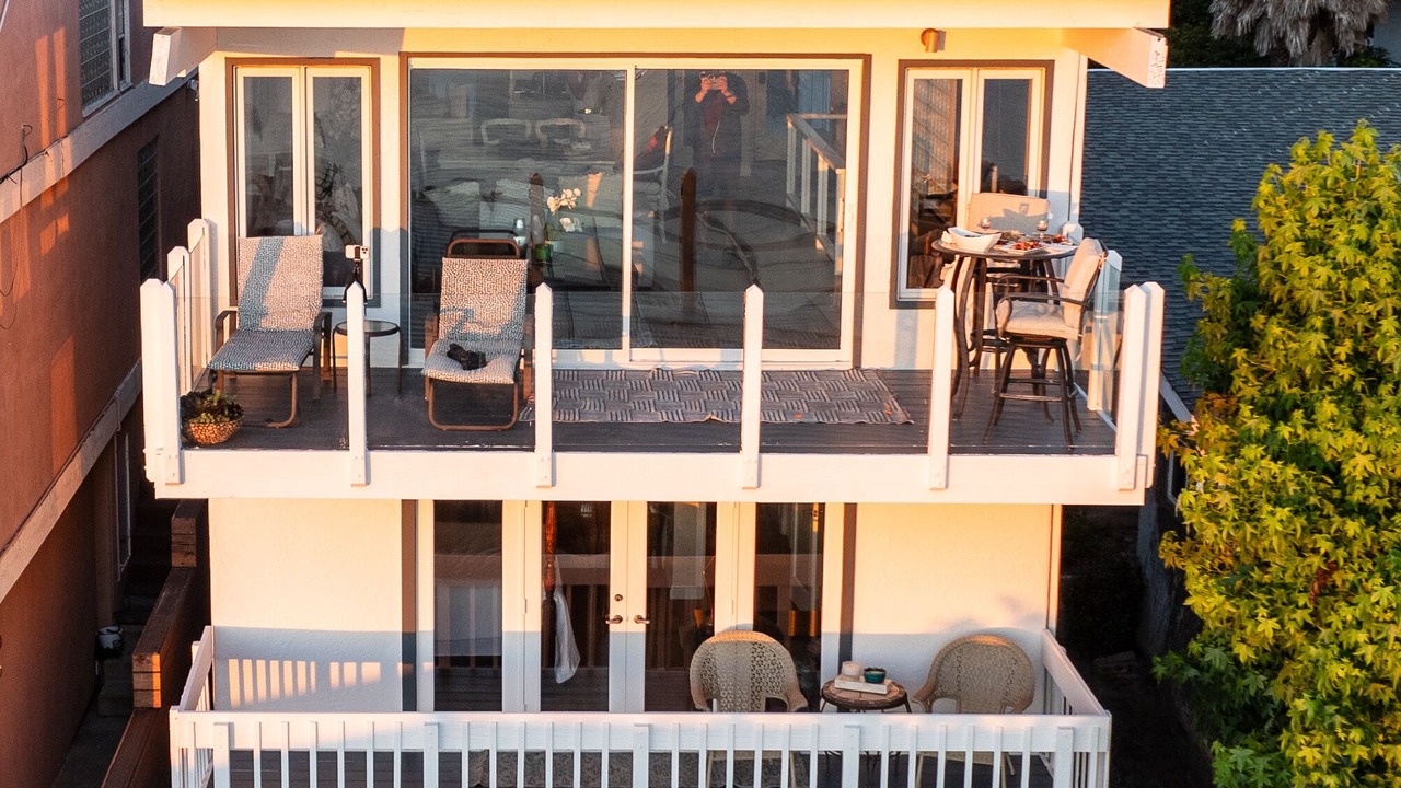 Photo of Outdoor in Arch Beach Heights
