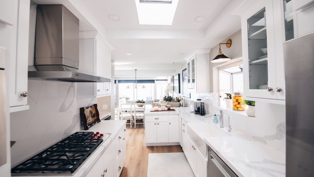 Photo of Kitchen in Arch Beach Heights