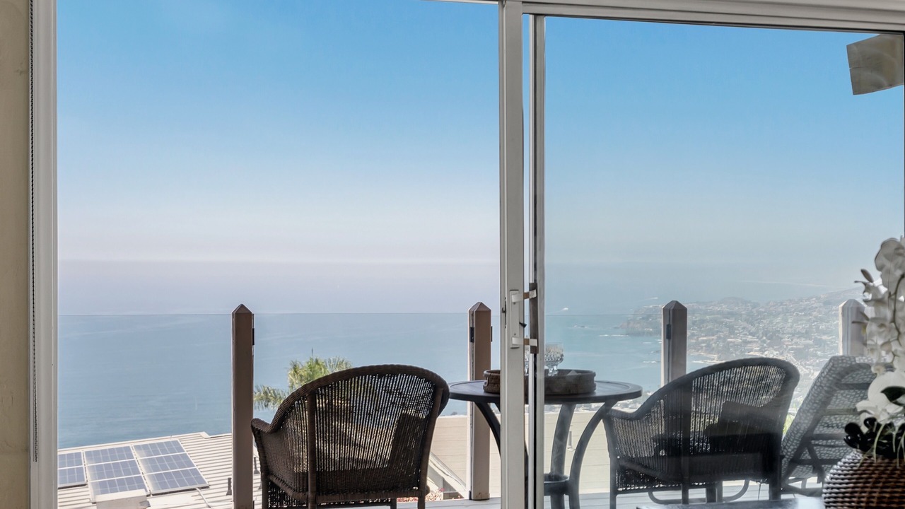 Photo of Outdoor in Arch Beach Heights