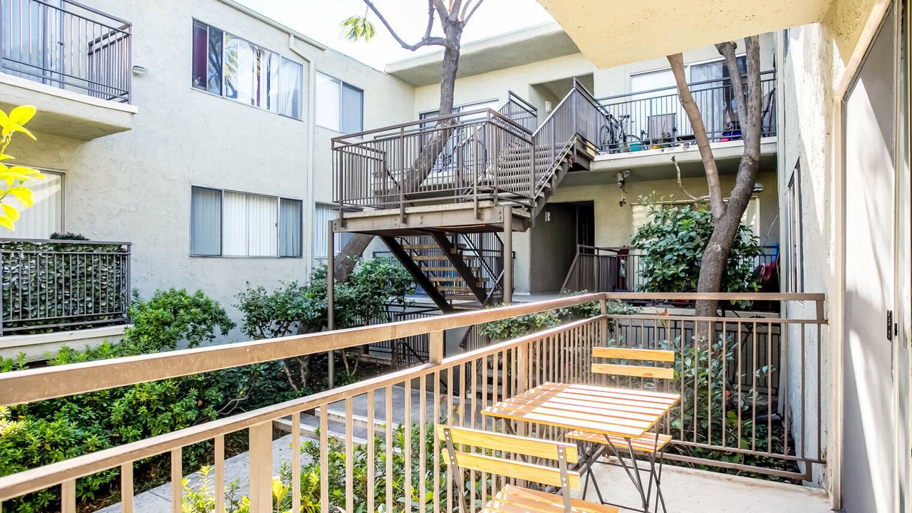 Photo of Outdoor in Encino