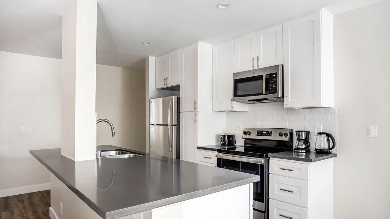 Photo of Kitchen in Encino