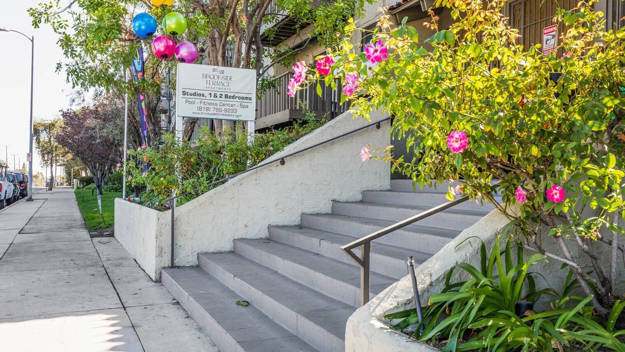 Photo of Outdoor in Encino