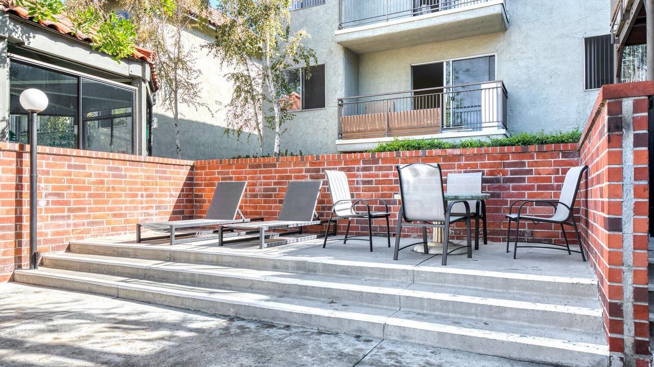 Photo of Outdoor in Encino