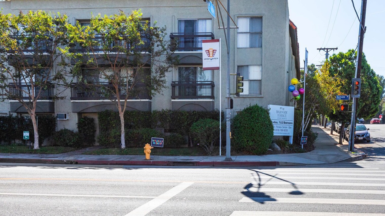 Photo of Outdoor in Encino