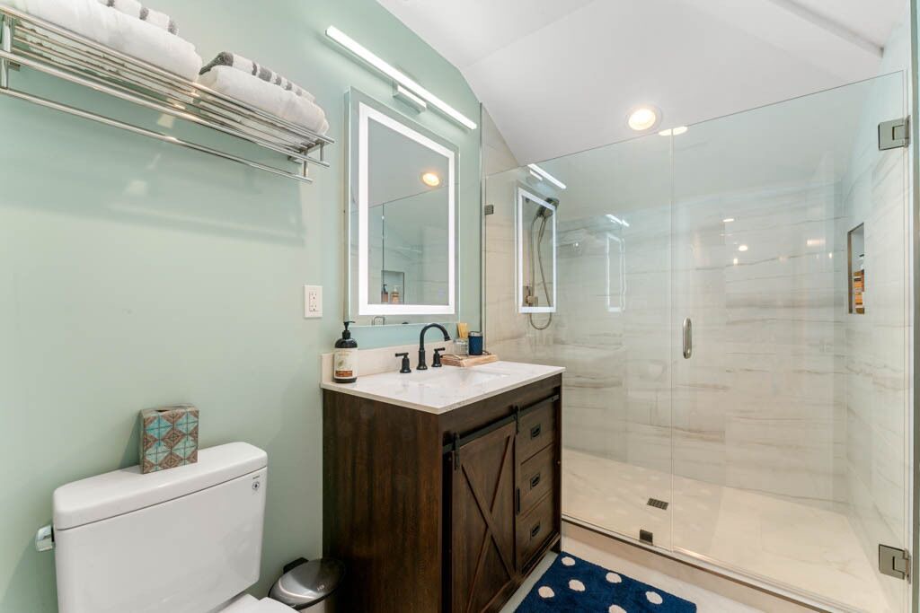Photo of Bathroom in Old Mountain View