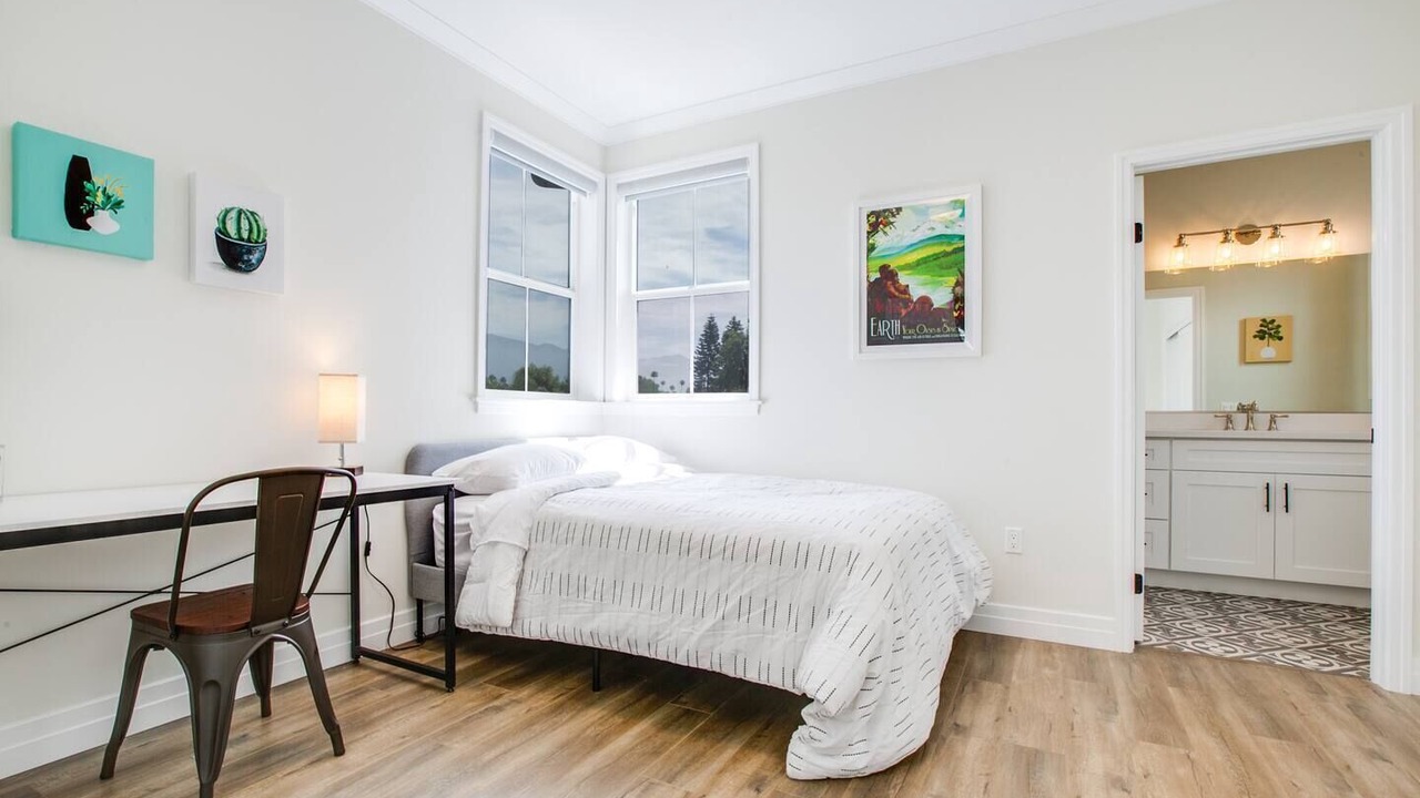 Photo of Bedroom in Lamanda Park