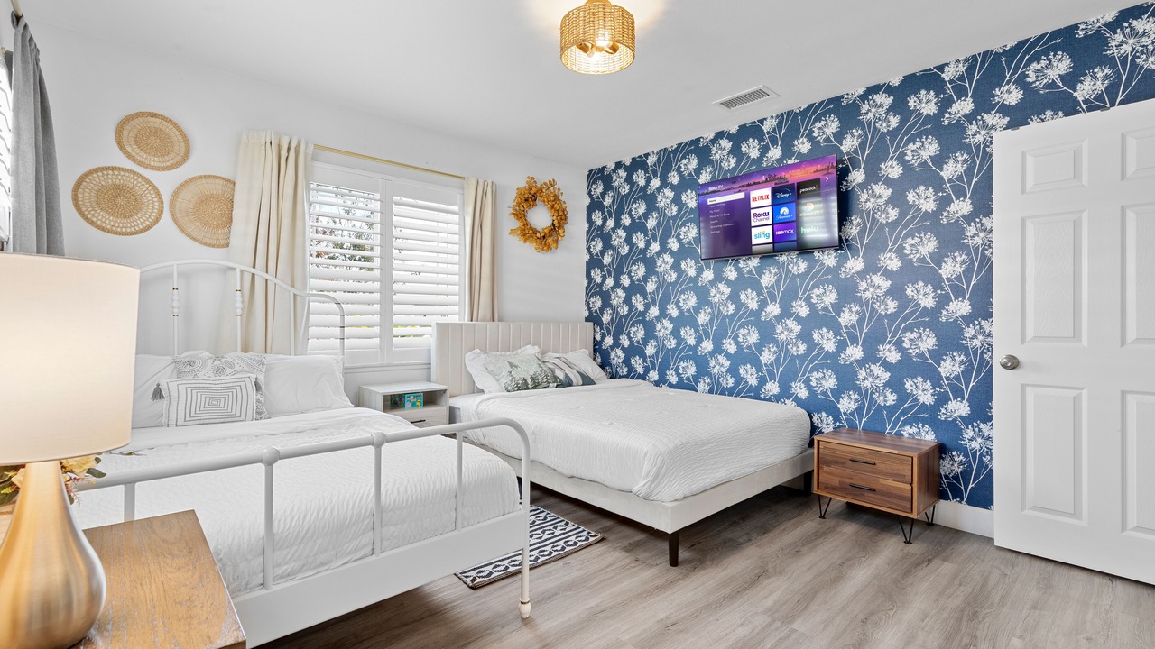 Photo of Bedroom in Midway City