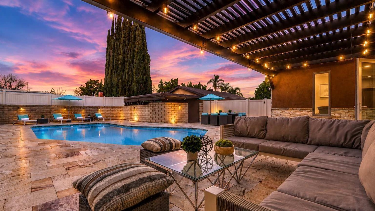 Photo of Outdoor in Northridge