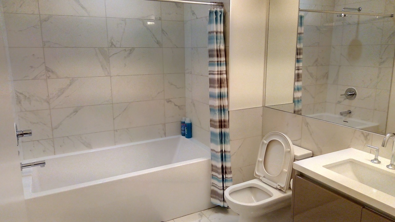 Photo of Bathroom in Downtown Los Angeles
