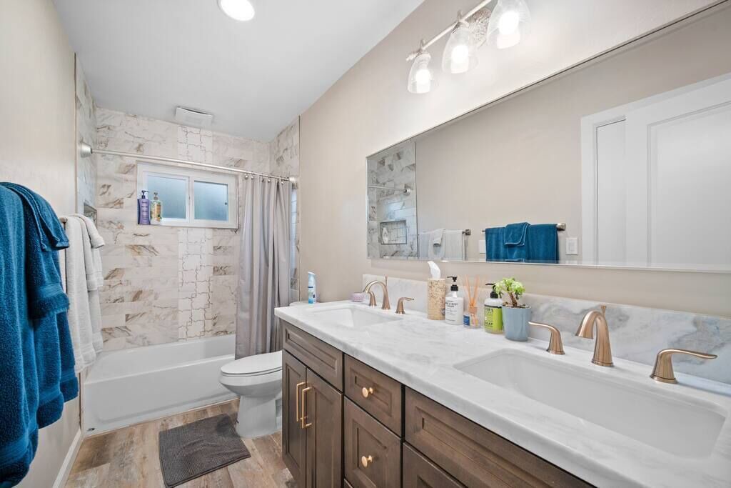 Photo of Bathroom in Country Club