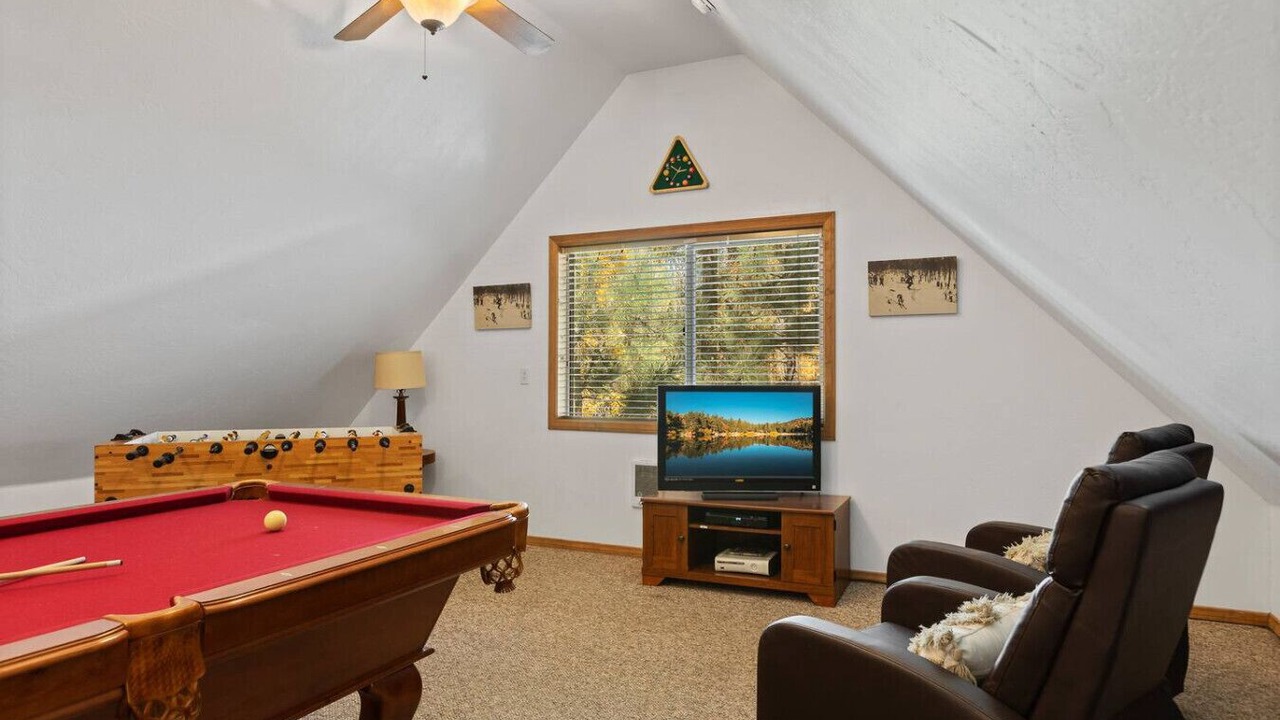 Photo of Bedroom in Summit Estates