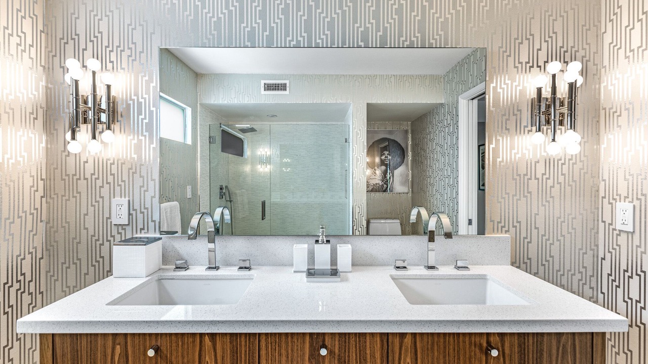 Photo of Bathroom in Indian Canyon