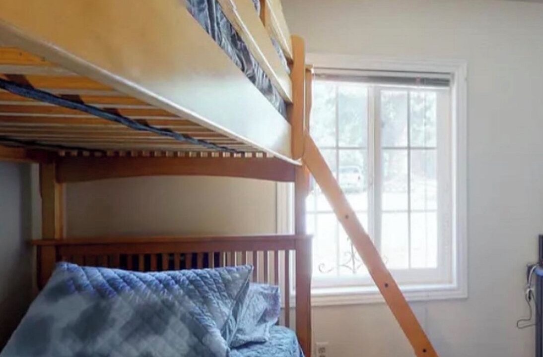 Photo of Bedroom in Cedarpines Park